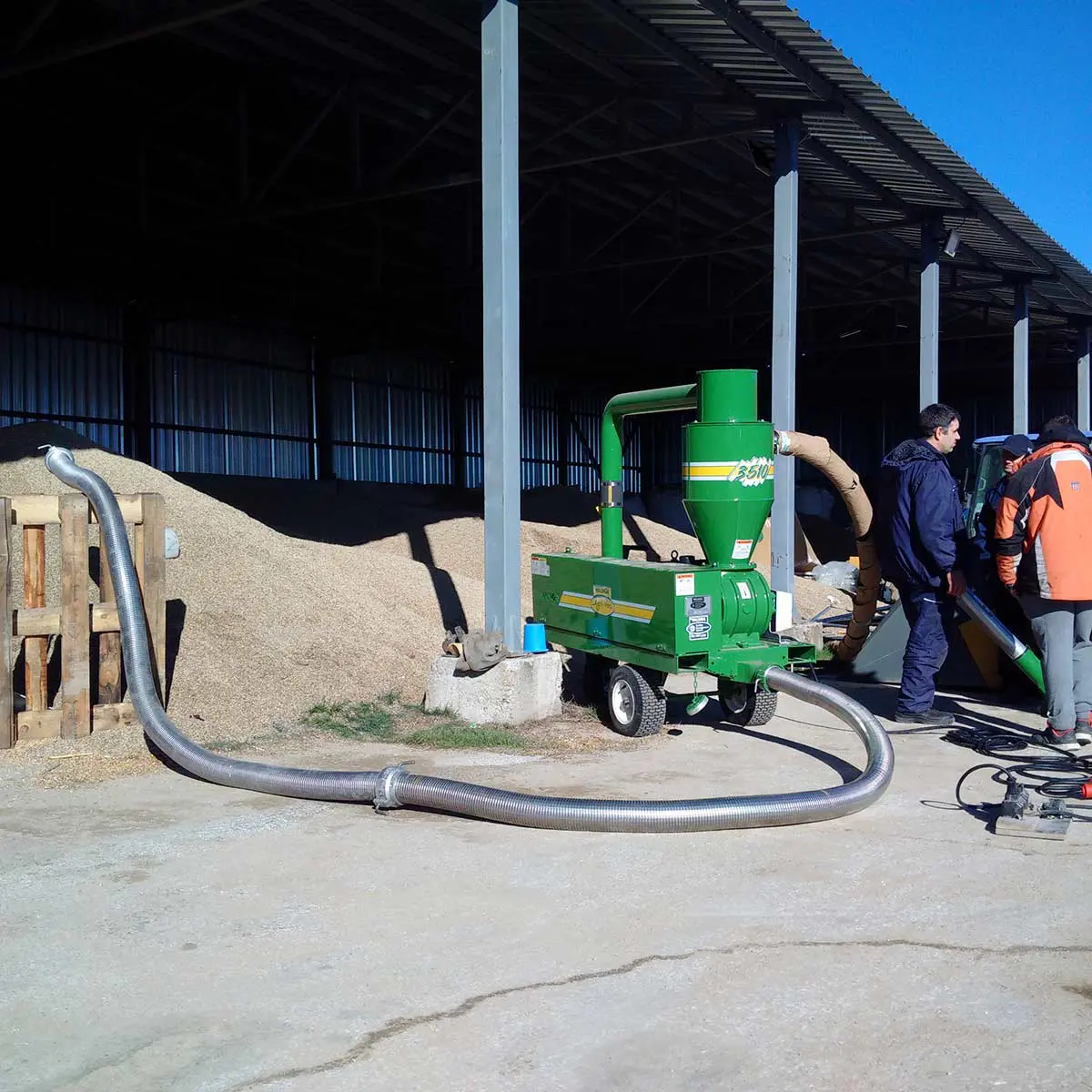 Agri Vac 2 - ПЛУГАРОВ ПАРТНЬОРЪТ - 21