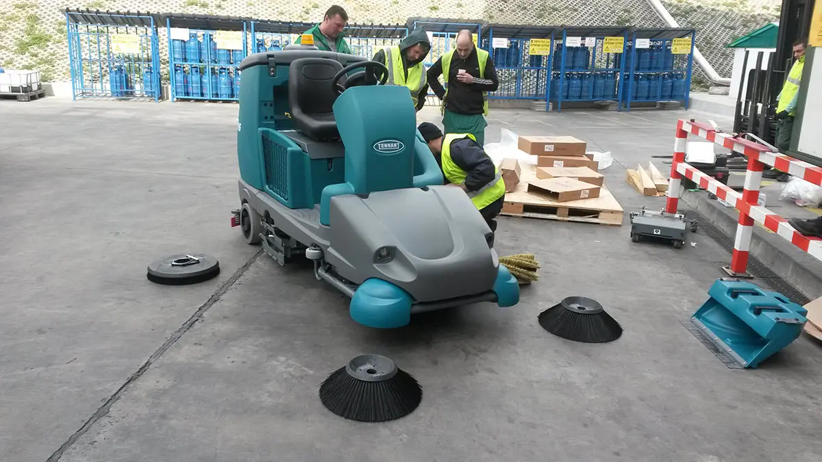 proekt 25 1 1 - ПЛУГАРОВ ПАРТНЬОРЪТ - 36